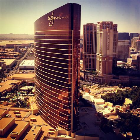 Encore Wynn In Las Vegas Hotels And Resorts Resort Skyscraper