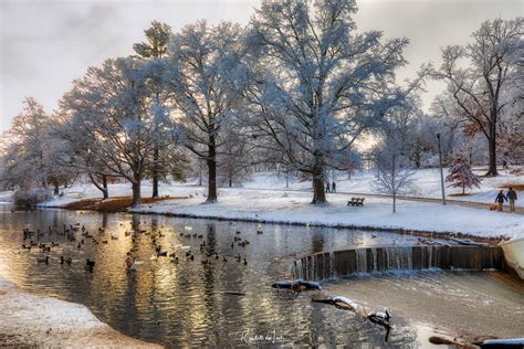 First Snow Washington Park Springfield Illinois A Photo On Flickriver