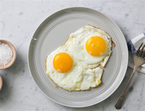Fried Eggs Recipe How To Make The Perfect Fried Egg Goop