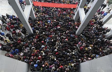 20 Photos That Show Just How Insanely Overcrowded China Is