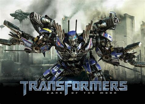 One of the most controversial pieces of transformers history has to be their movies. Transformers 3 first look at The Wreckers in Robot Mode