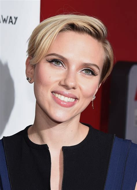 Scarlett Johansson Best Hair And Makeup Looks Popsugar