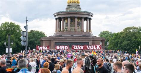 Querdenker haben es leider oftmals schwer. Gesundheitsgipfel in Berlin: Querdenker rufen zum Protest auf! › COMPACT