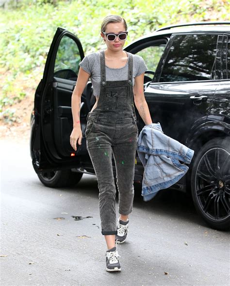 Best Street Style Of Summer Miley Cyrus Style Miley Cyrus Miley