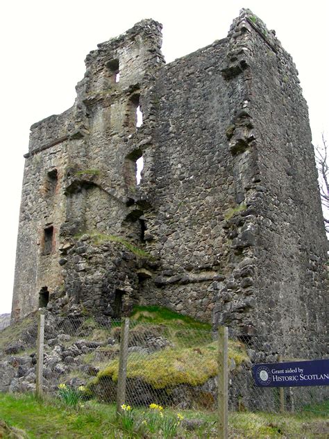 Invergarry Castle Ruins Scotland With Images Scotland Castles