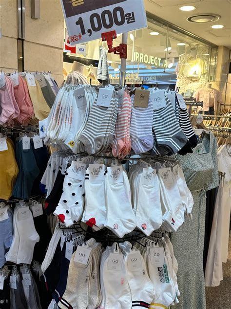 Shopaholic’s paradise in Seoul! 💳💥 | Gallery posted by Teng | Lemon8