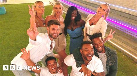 Love Island 28m See Millie And Liam Crowned 2021 Winners Bbc News
