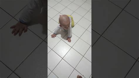 Bayi Lucu Belajar Jalan Part 1 Youtube