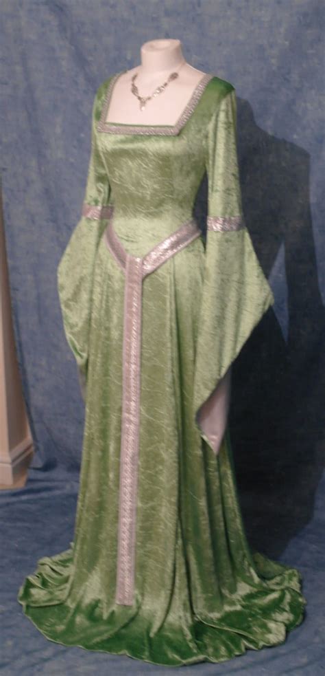 Elven Dress Medieval Renaissance Fairy Dress By Camelotcostumes