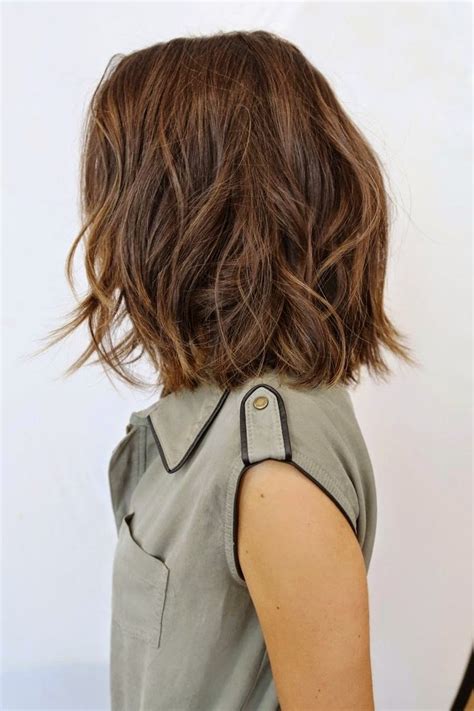 Hairstyles And Women Attire The Top 5 Haircuts For Women In Their 30s