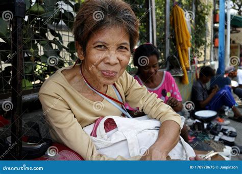 Wrinkles Old Filipino Woman Smile Editorial Image 111351178