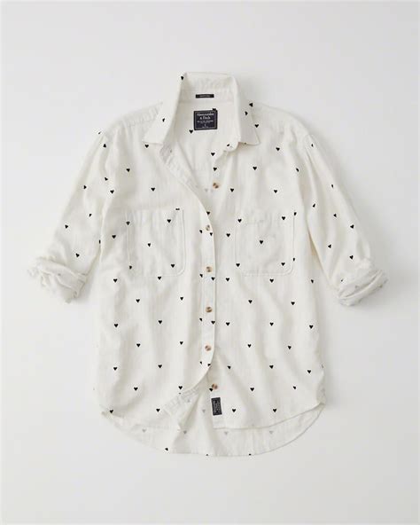 Abercrombie And Fitch Women’s Heart Button Up Shirt Abercrombie And Fitch Outfit Abercrombie