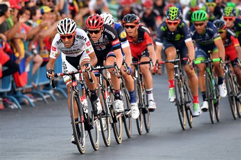 Highlights of the bicycle race held in spain, one of the three grand tours held in europe. Vuelta Ciclista a España 2017: El Recorrido | Maillot Magazine