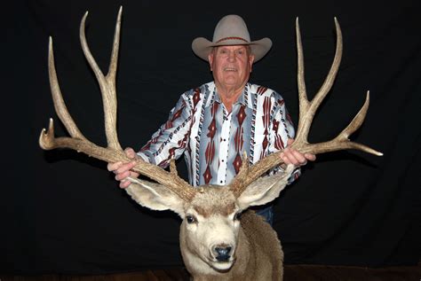 The 4 Biggest Mule Deer Kills In The Record Books