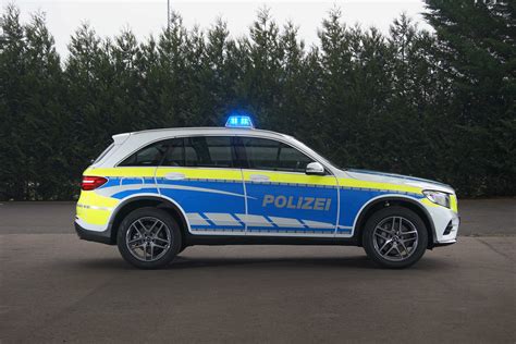 Luxury and cool expensive cars, bmw, mercedes. These Are Mercedes-Benz's Proposals For Police Cruisers ...