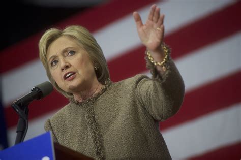 Hillary Clinton Pushes Colombia Free Trade Agreement In Latest Email