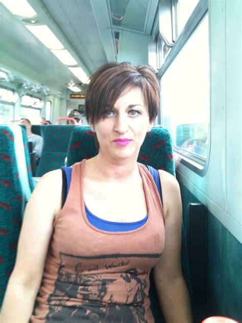 trez171717 46 from dumfries is a local milf looking for a sex date