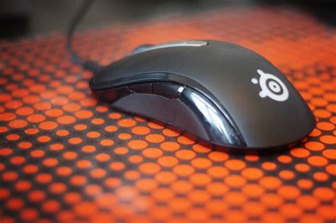 What Makes The Perfect Gaming Mouse Logitech Gaming Mouse Steelseries