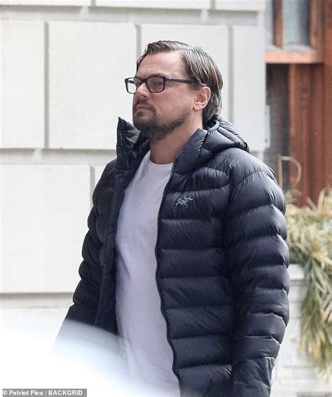 Leonardo dicaprio's lifestyle in 2021since first appearing on screen in 1979, leonardo dicaprio has carved out an impressive career in television and film. Leonardo DiCaprio is all about comfort in sweats and ...