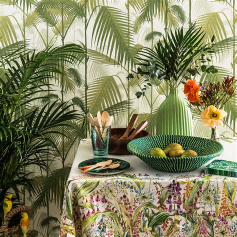 Throw in geo accents to play up the modern aspect of this style! Home decor trends 2016: Tropical - Good Housekeeping