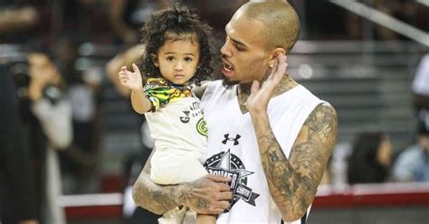 Ok Exclusive Rihanna Meets Chris Browns Daughter—inside Their