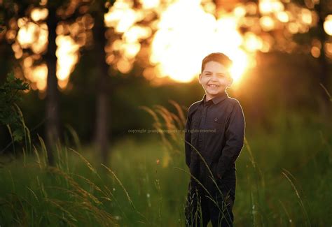 4 Tips To Shooting Backlight Portraits Backlight Photography