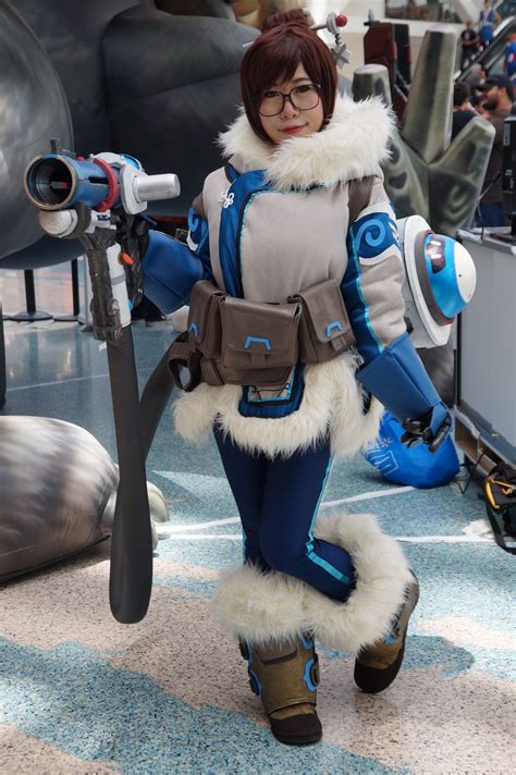 The World Needs More Cosplay Heroes One Year Of Overwatch Cosplays
