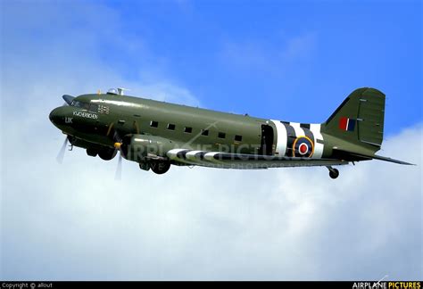 Za947 Royal Air Force Battle Of Britain Memorial Flight Douglas C