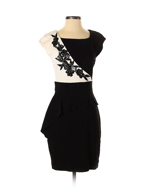 Check It Out Yoana Baraschi Cocktail Dress For 47 99 On Thredup