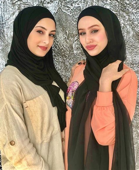 pin by nauvari kashta saree on hijabi queens fashion hijabi hijab