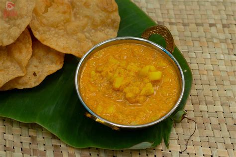 Puri Masala Recipe Kerala Style Poori Masala Foodgood