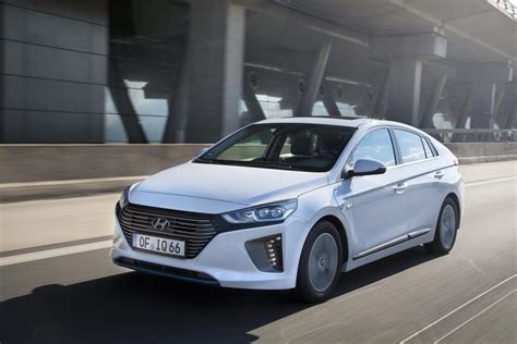 Hyundai Ioniq Plug In Hybrid Uk Pricing Revealed A New Angle On Energy