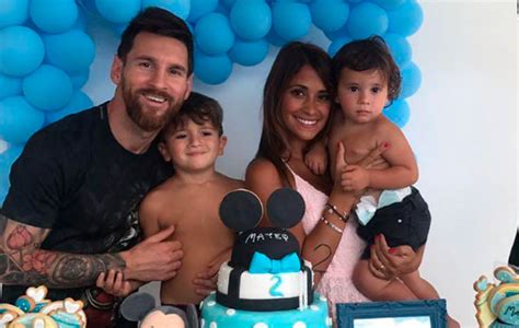 Lionel Messi Comemora 2 Anos Do Filho Mateo Ofuxico