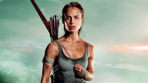 In tomb raider, lara croft (alicia vikander) works as a courier and practices kickboxing, barely making ends meet. Tomb Raider (2018) - Dans Media Digest