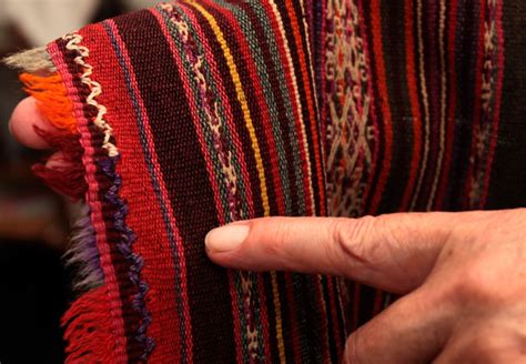 El Arte Del Poncho Boliviano Contado Por Su Mejor Coleccionista