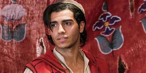 Aladdin First Look At Disney Live Action Remake Cbbc Newsround Vlrengbr
