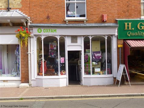 Charity Shop Treasure Hunting in Milton Keynes | Life of Man