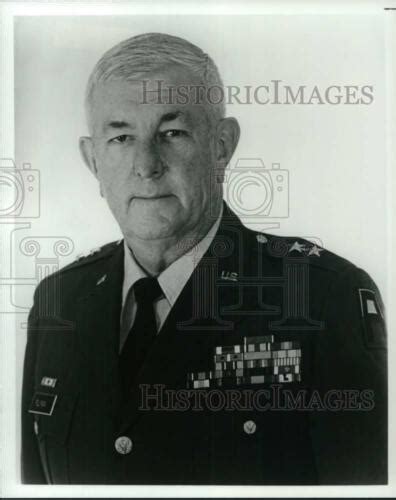 1987 Press Photo New York Major General Lawrence P Flynn Sya25972 Ebay