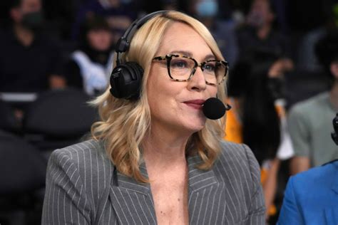 On International Womens Day All Female Crew To Produce Espns Nba