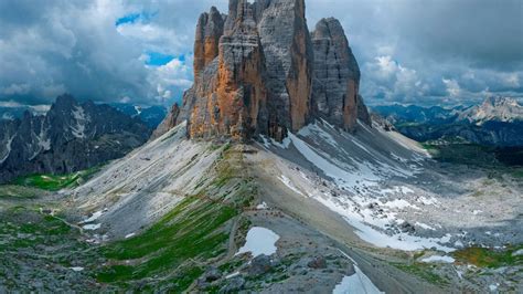 Given the epidemiological situation in europe and in the world, the foreign ministry advises all italian citizens to use caution in planning any travel abroad. Italie du Nord : à la découverte des Dolomites - Geo.fr