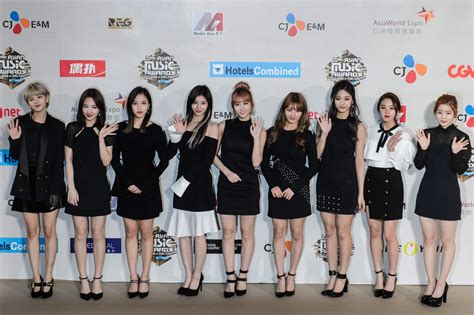 Female Idols In Suits Allkpop Forums