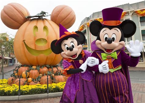 Halloween Time Returns To The Disneyland Resort