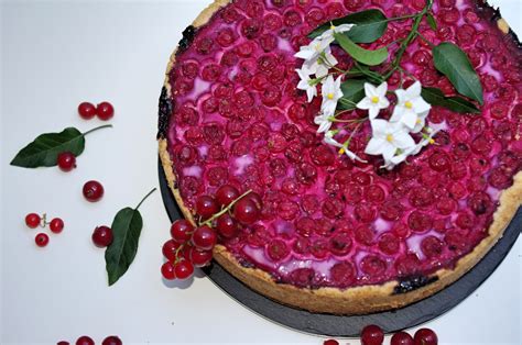 Mit fettarmen mürbeteig und weißen oder roten johannisbeeren. Self-Baked : Johannisbeer-Quark-Kuchen