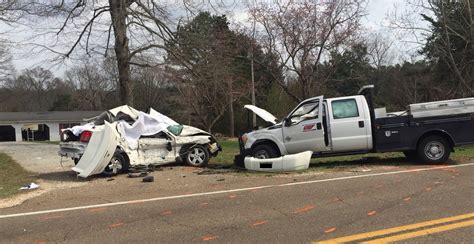 2 Juveniles Killed In Crash Near Lexington Wbbj Tv