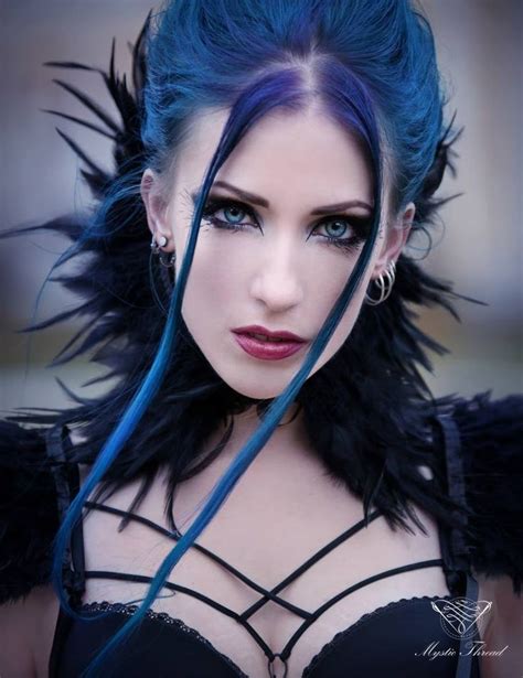 Résultat De Recherche D Images Pour Gothic Girls Goth Beauty Gothic Beauty Dark Beauty