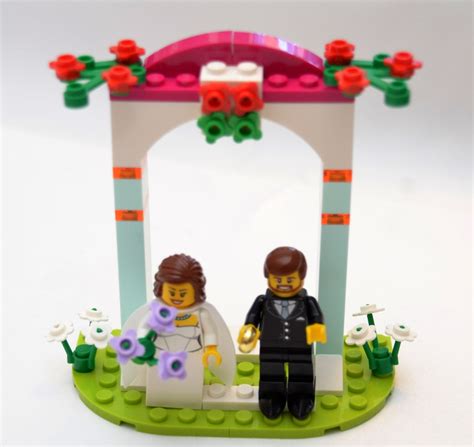 Custom Lego Minifigure Weding Favors Bridal Cake Topper Or Display V2
