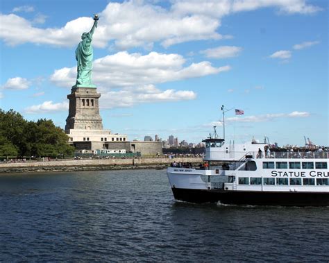Approaching Liberty Island Ferry To Statue Of Liberty Crui Flickr