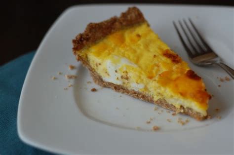 If you're making a mini pie, this is the perfect pie crust that you can make from scratch. Quiche with a Super Easy Whole-Wheat Crust (+ a Video!)