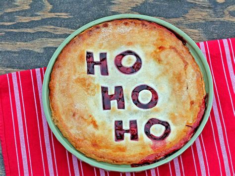 Easy Christmas Cherry Pie A Ho Ho Ho Liday Pie That S Sure To Impress