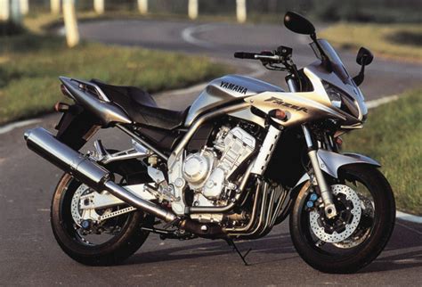 2002 Yamaha Fzs 1000 Fazer Motozombdrivecom